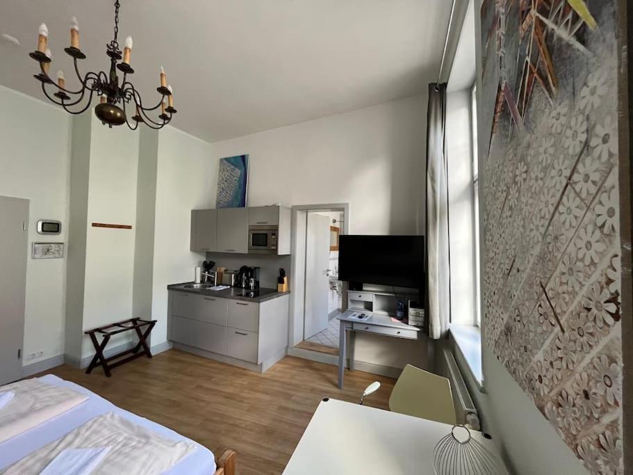 Ferienwohnung - Schweriner Altstadt - Fewo 5 Шверін Екстер'єр фото